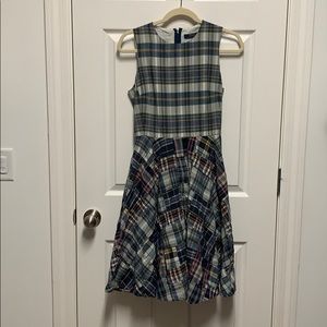 Women’s dress